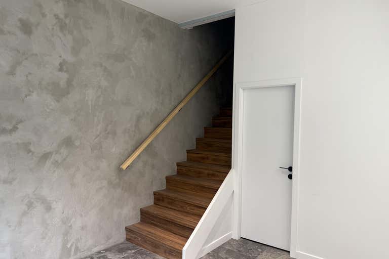 4/6 Hawke Street Kincumber NSW 2251 - Image 2