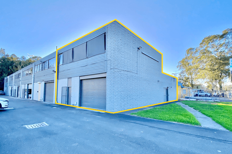 Unit 1, 9 Coombes Drive Penrith NSW 2750 - Image 1