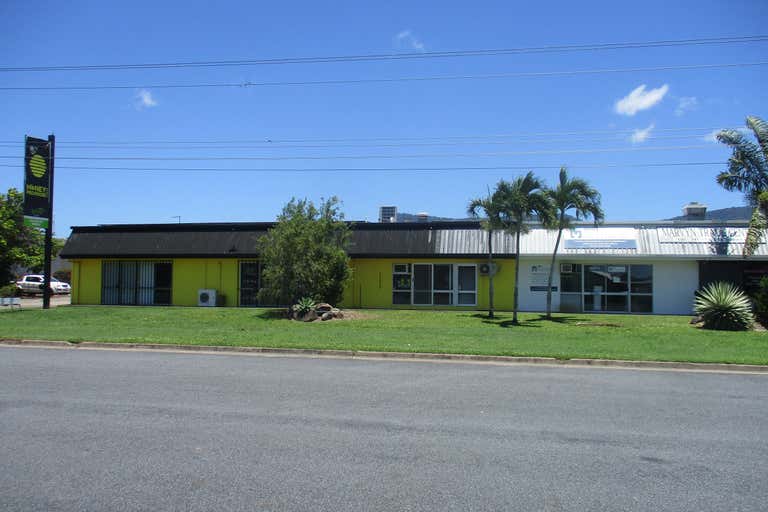 Unit 11, 107-111 Newell Street Bungalow QLD 4870 - Image 1