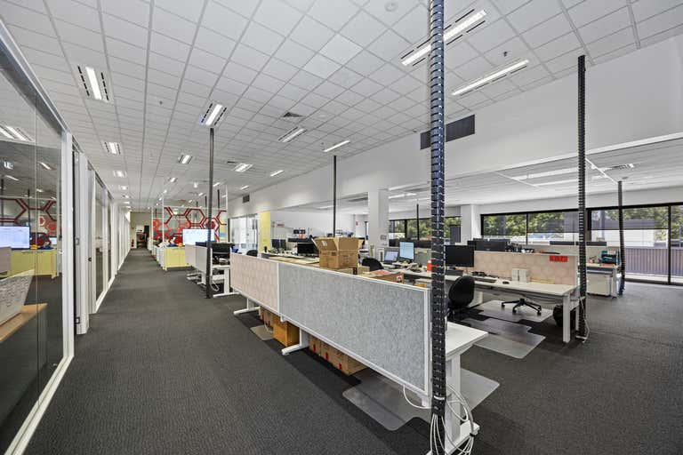 Unit 5.02, 706 Lorimer Street Port Melbourne VIC 3207 - Image 1