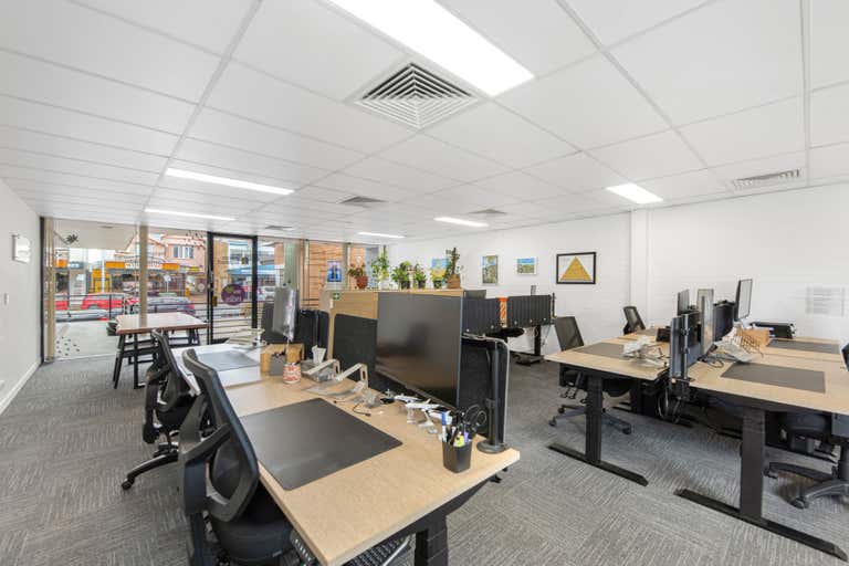 1/426 Logan Road Stones Corner QLD 4120 - Image 2