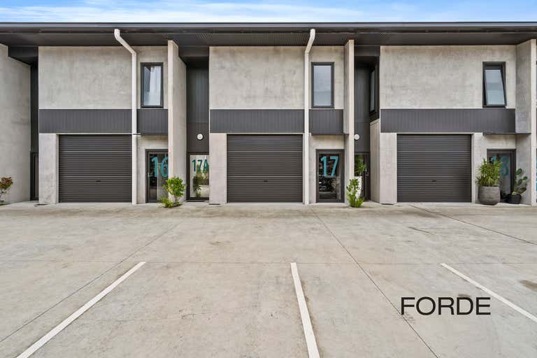 17/64 Gateway Drive Noosaville QLD 4566 - Image 1