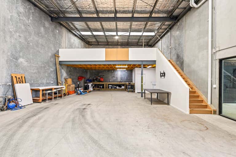 3/5 Haystacks Drive Torquay VIC 3228 - Image 2