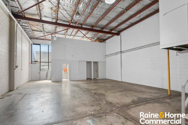 1/19 Thompson Street Bowen Hills QLD 4006 - Image 2