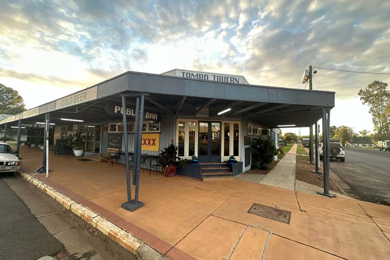 THE TAMBO TAVERN, 29 Arthur Street Tambo QLD 4478 - Image 2