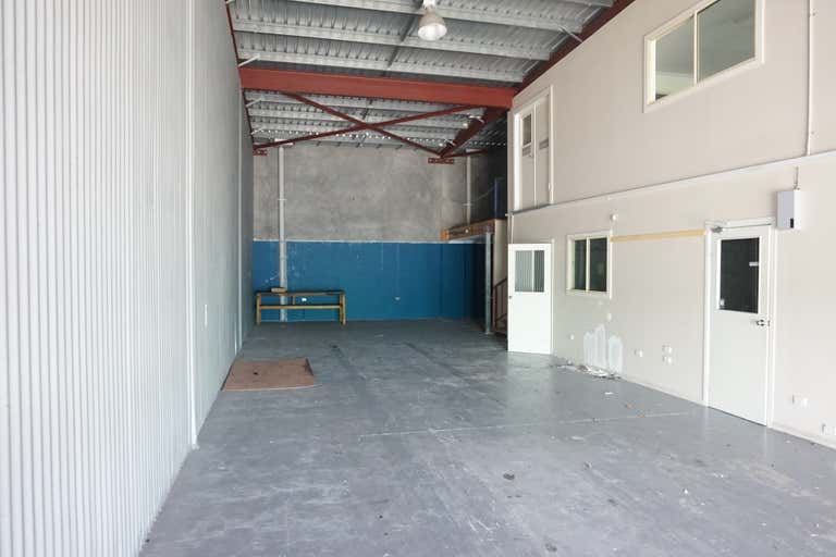 2/3273 Logan Road Underwood QLD 4119 - Image 2