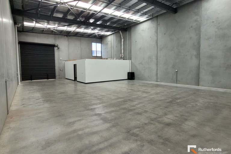 6/2 Thomsons Road Keilor Park VIC 3042 - Image 2