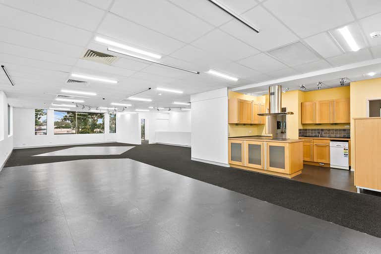 First Floor, 31/9 Hoyle Avenue Castle Hill NSW 2154 - Image 2