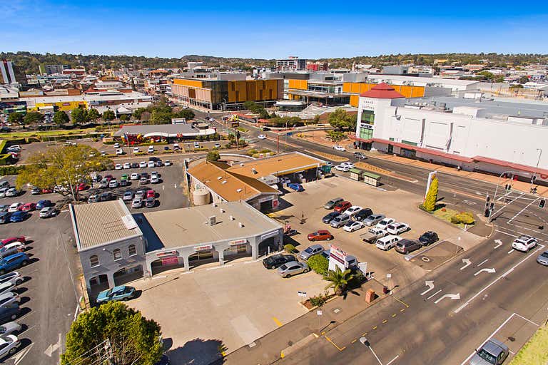 16 Mylne Street Toowoomba City QLD 4350 - Image 1