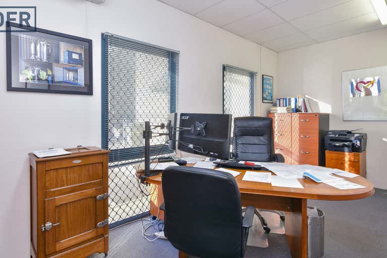 30 Parkinson Lane Kardinya WA 6163 - Image 2