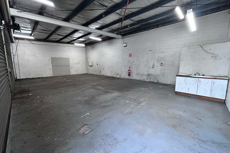 2/191 Wollombi Road Cessnock NSW 2325 - Image 2