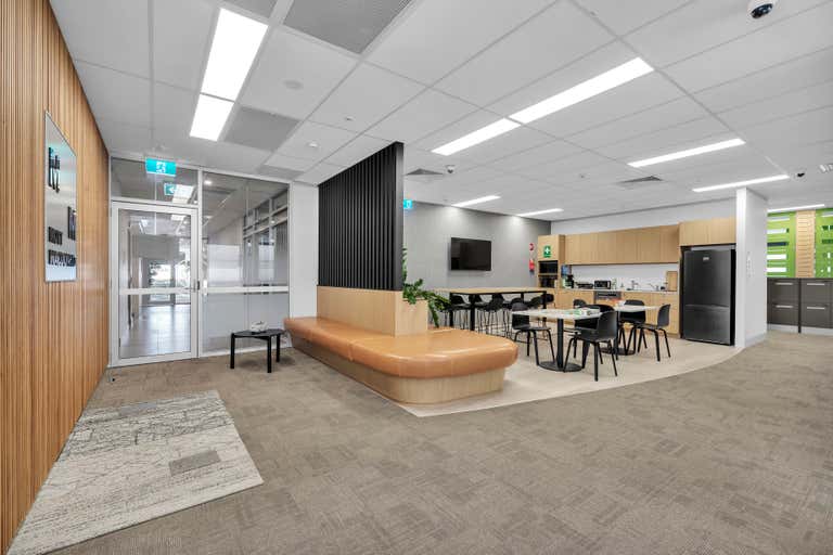 301/4 Maud Street Maroochydore QLD 4558 - Image 2