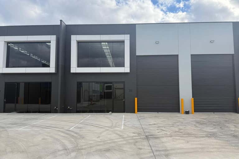 25 Maximus Way Keysborough VIC 3173 - Image 1