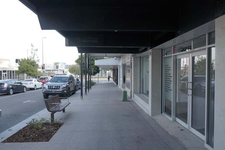 2/133-135 City Road Beenleigh QLD 4207 - Image 2