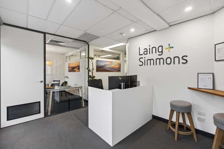 2/18-20 Waterloo Street Narrabeen NSW 2101 - Image 2