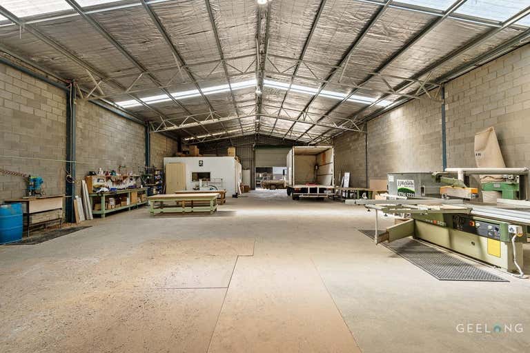 4/377 Thompson Road Bell Park VIC 3215 - Image 2