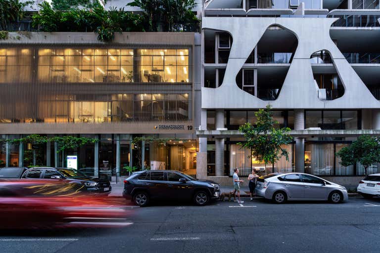 Level 2, 19 Longland Street Newstead QLD 4006 - Image 1