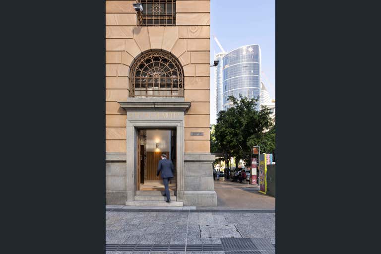 33 Queen Street Brisbane City QLD 4000 - Image 1