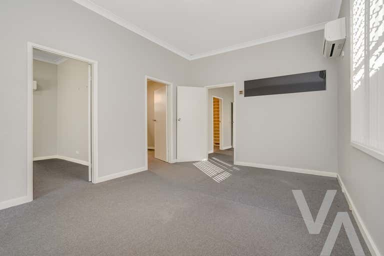 24 Macquarie Street Belmont NSW 2280 - Image 2