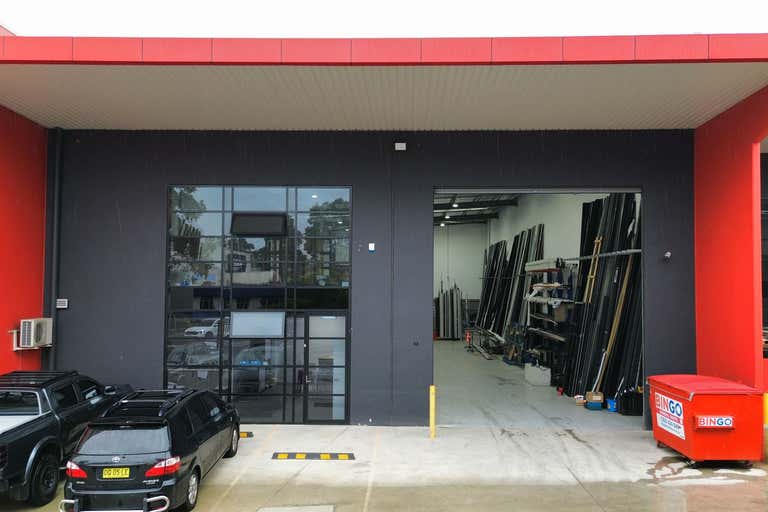 Unit 2, 6 Exchange Parade Smeaton Grange NSW 2567 - Image 1