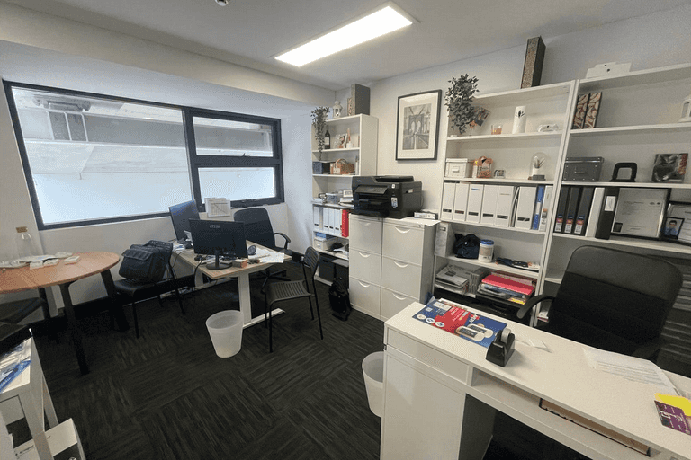 29/76B Edinburgh Road Marrickville NSW 2204 - Image 2