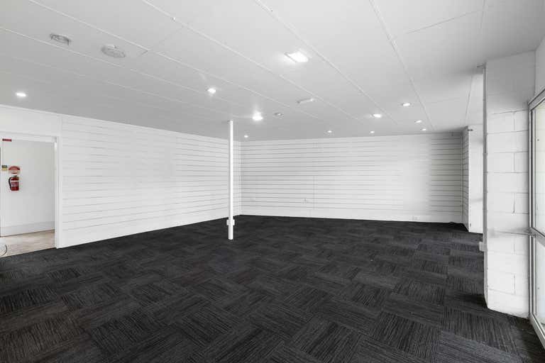 3 & 4/120 Bulcock Street Caloundra QLD 4551 - Image 2