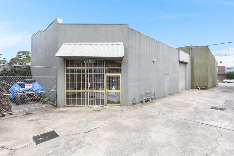 Unit 7, 9 Greaves Street Dandenong VIC 3175 - Image 2