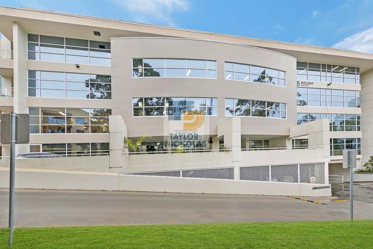 2.11/25 Solent Circuit Norwest NSW 2153 - Image 2