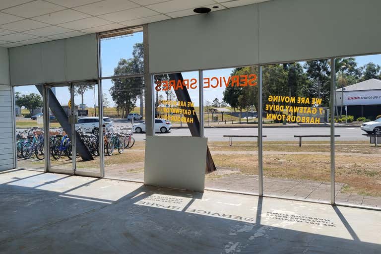 Shop 2, 380 Oxley Drive Runaway Bay QLD 4216 - Image 2