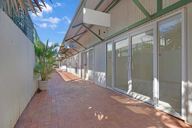 9/20 Dampier Terrace Broome WA 6725 - Image 2