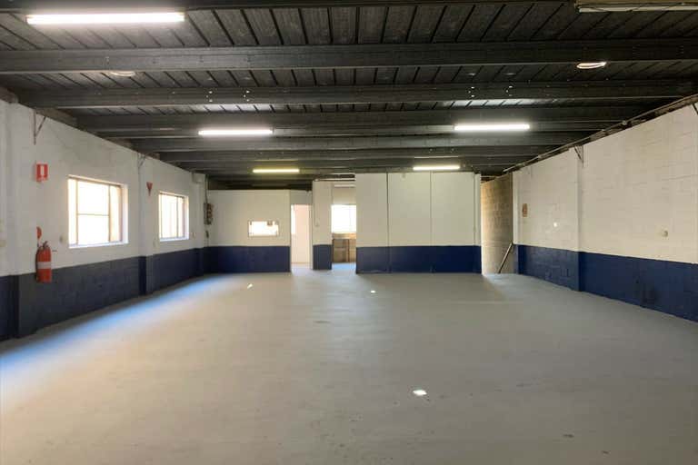 2/91 Hunter Street Hornsby NSW 2077 - Image 2