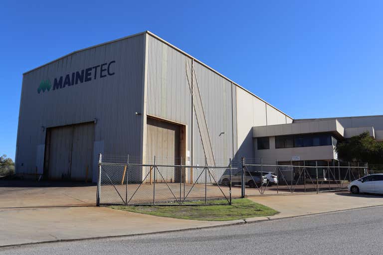 2 Draper Place Kewdale WA 6105 - Image 1