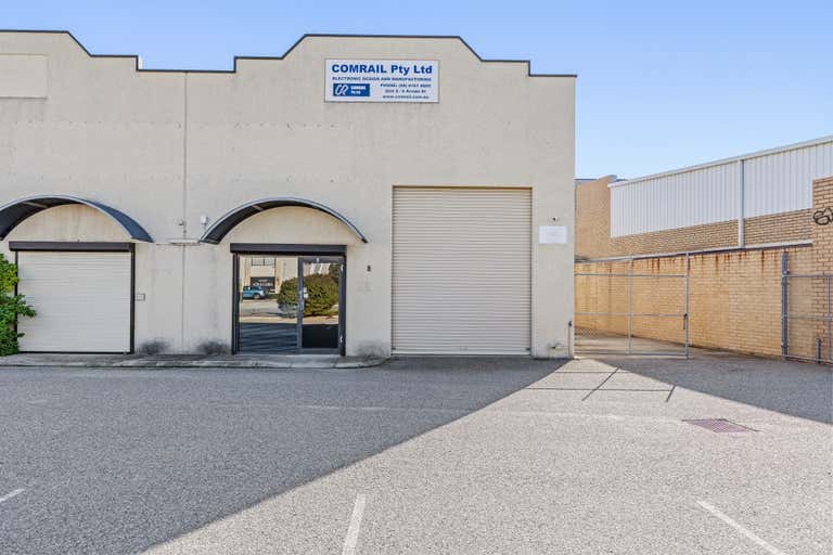 8/6 Arvida Street Malaga WA 6090 - Image 1