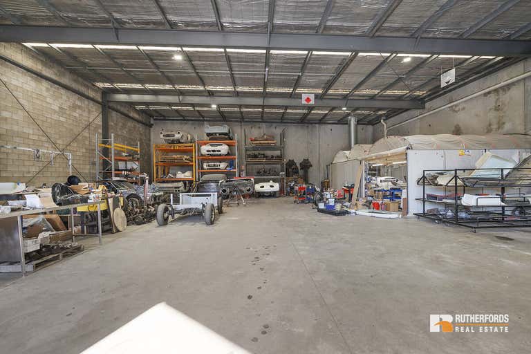 7 Sabre Crescent Tullamarine VIC 3043 - Image 2