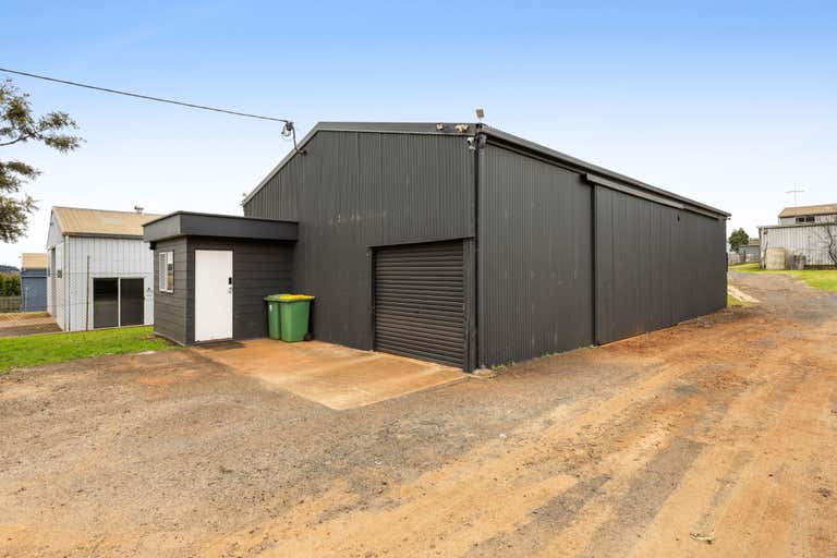 23 Boothby Street Drayton QLD 4350 - Image 1