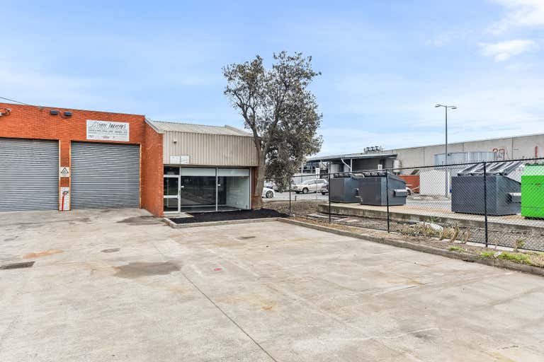 1/42 Industrial Drive Braeside VIC 3195 - Image 1