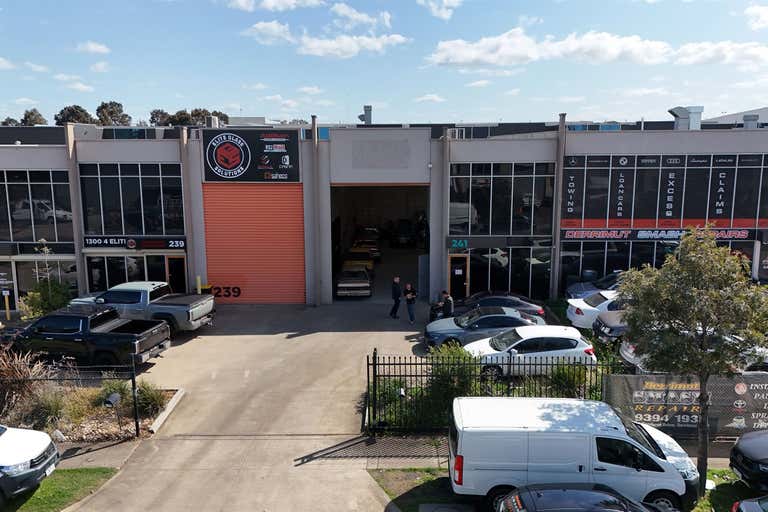 241 Derrimut Drive Derrimut VIC 3026 - Image 2