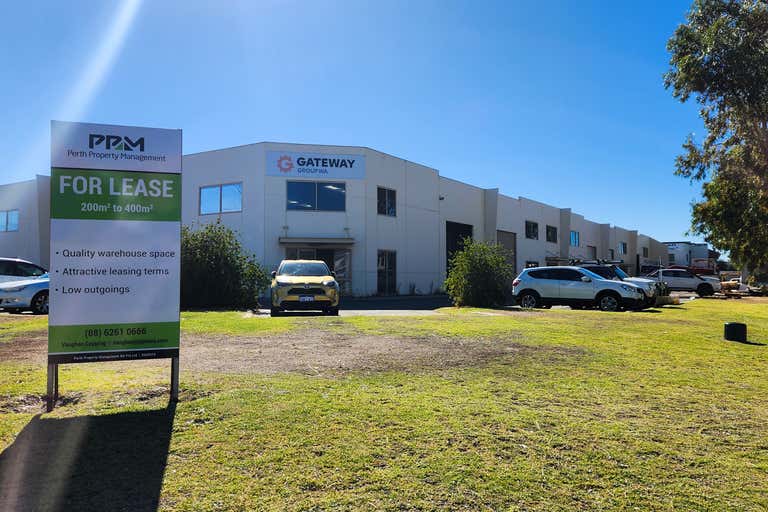 5a/242 Beringarra Avenue Malaga WA 6090 - Image 1