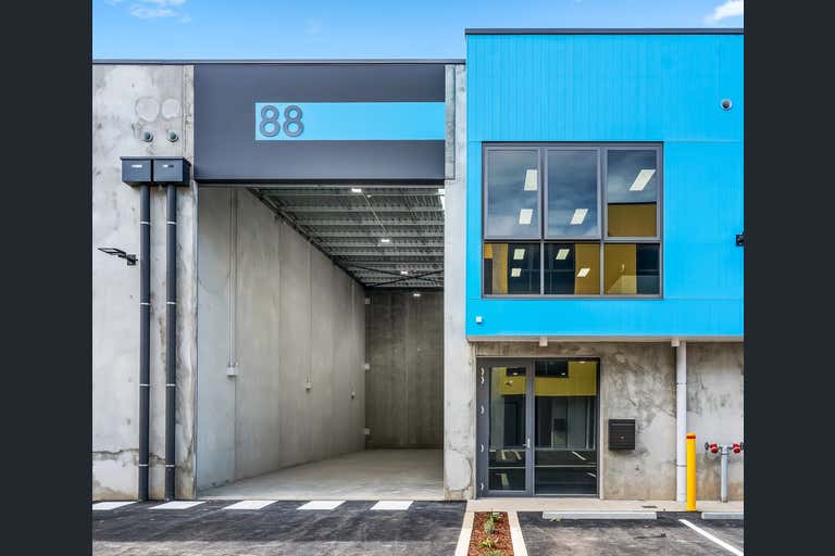 17/8-18 Santo Parade Port Adelaide SA 5015 - Image 1