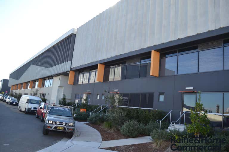 21/8 Jullian Close Banksmeadow NSW 2019 - Image 2