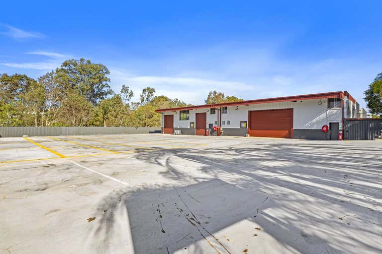 6 Dominions Road Ashmore QLD 4214 - Image 2