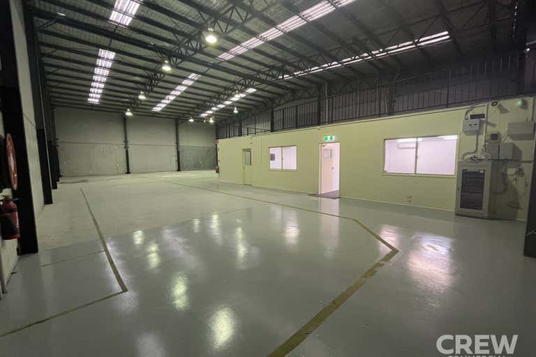 1/12 Telford Place Arundel QLD 4214 - Image 2