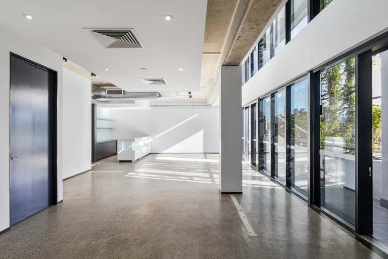 Level 3 & 4, 5 Kyabra Street Newstead QLD 4006 - Image 2