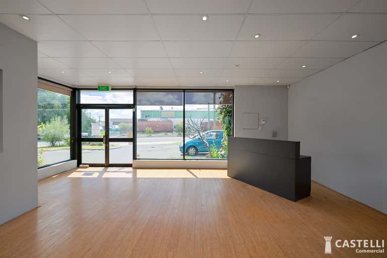 4/14 Pitt Way Booragoon WA 6154 - Image 2