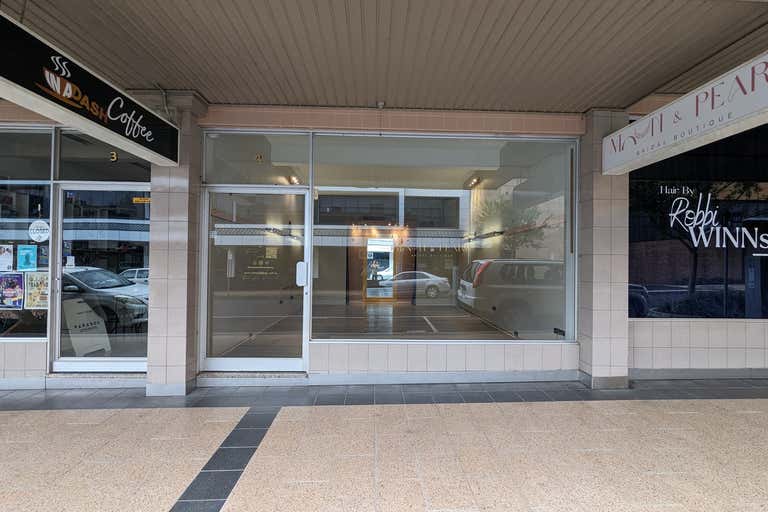 4/4 Duggan Street Toowoomba City QLD 4350 - Image 1