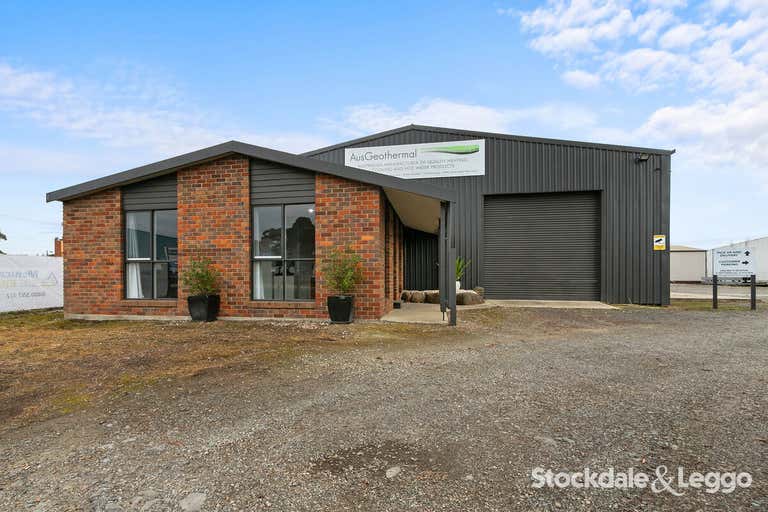 17 Swan Road Morwell VIC 3840 - Image 1