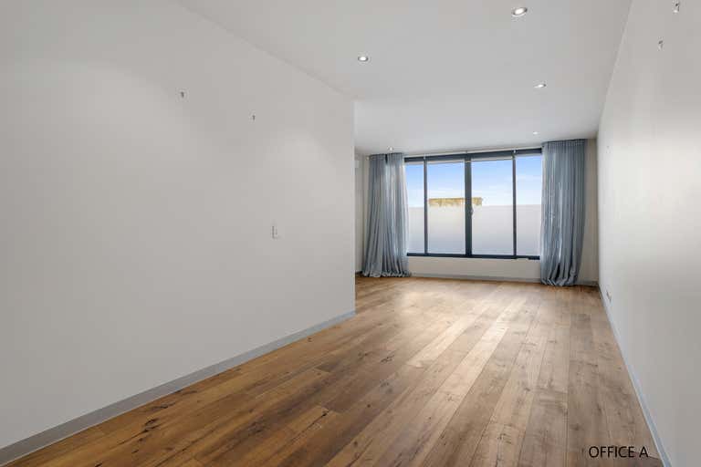 2/26 Main Street Mornington VIC 3931 - Image 2