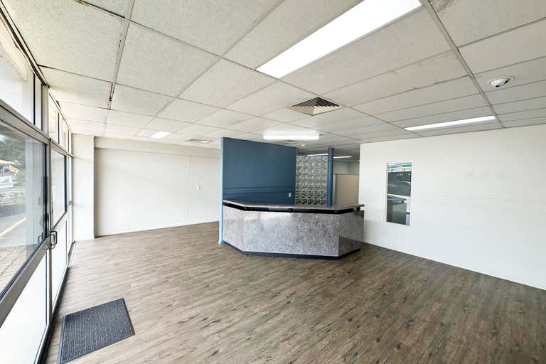 14/2 Main Drive Warana QLD 4575 - Image 2