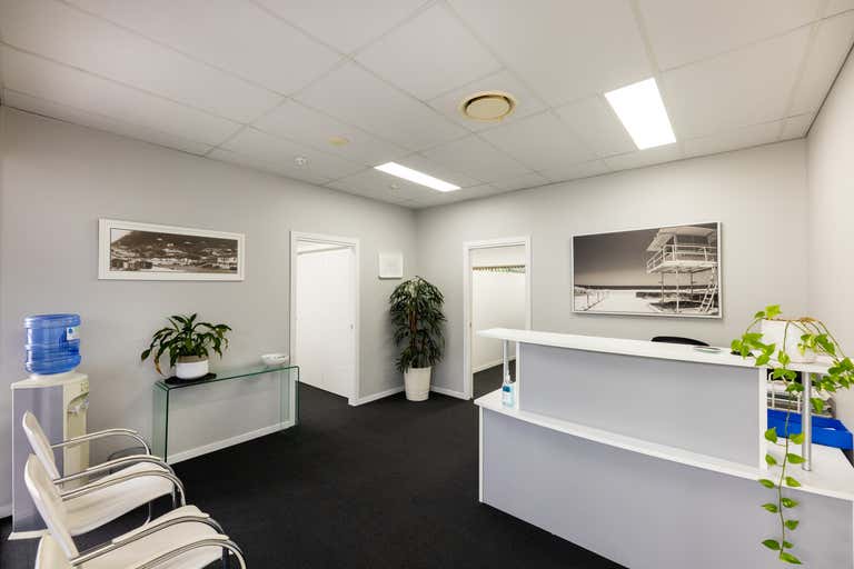 15/79 West Burleigh Road Burleigh Heads QLD 4220 - Image 2