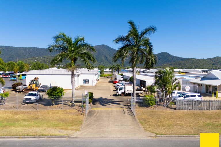 8/5-7 Mac Peak Crescent Smithfield QLD 4878 - Image 2